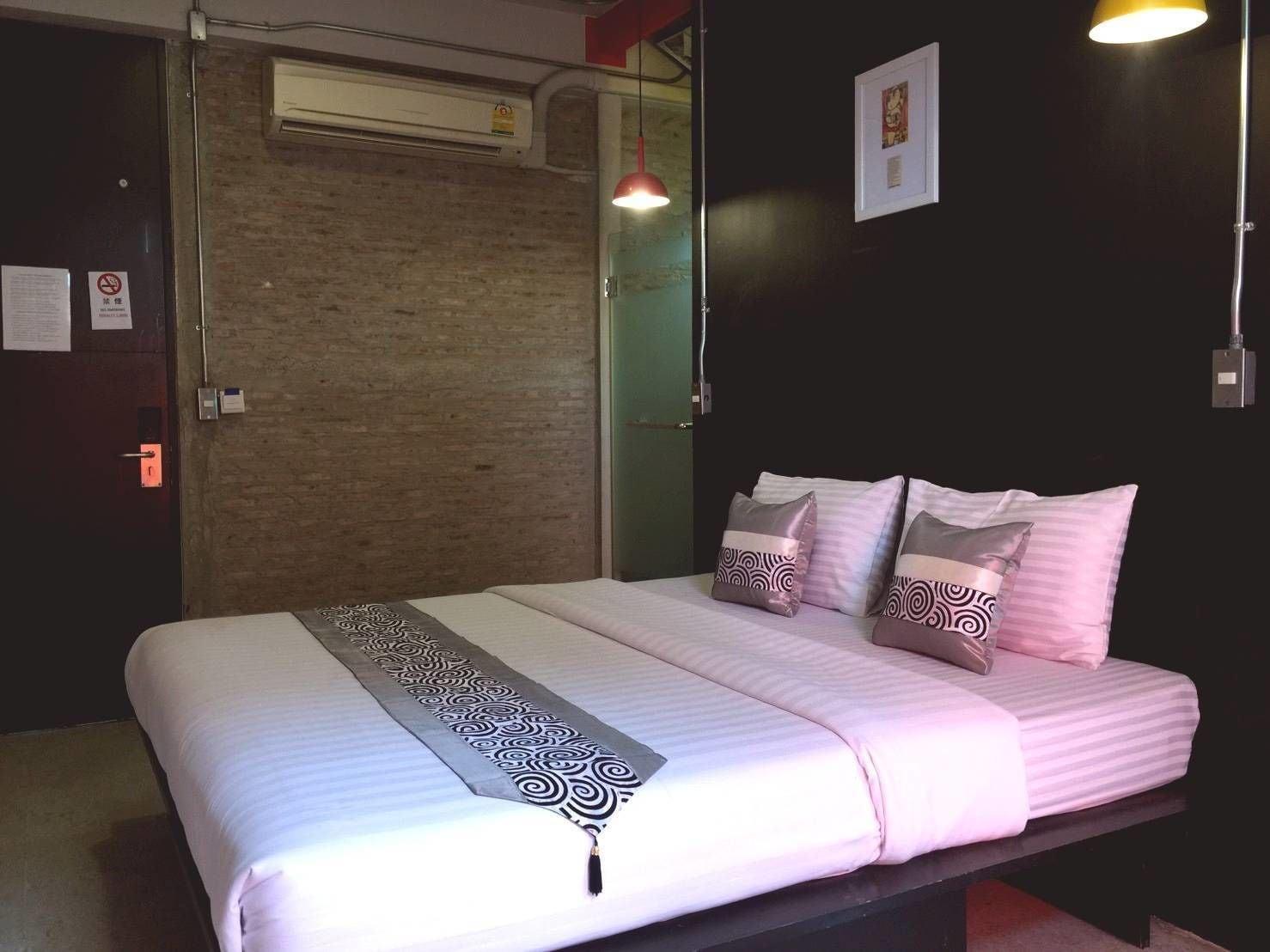 Silom Art Hostel Μπανγκόκ Εξωτερικό φωτογραφία