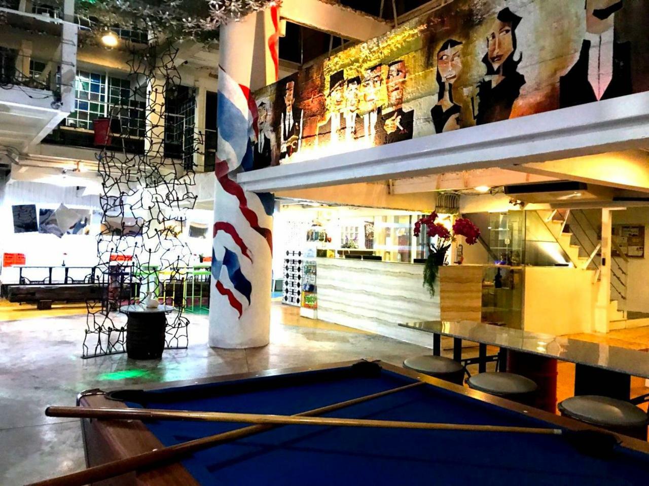 Silom Art Hostel Μπανγκόκ Εξωτερικό φωτογραφία