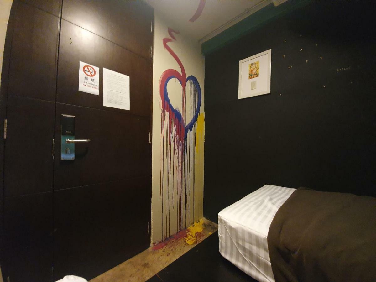 Silom Art Hostel Μπανγκόκ Εξωτερικό φωτογραφία